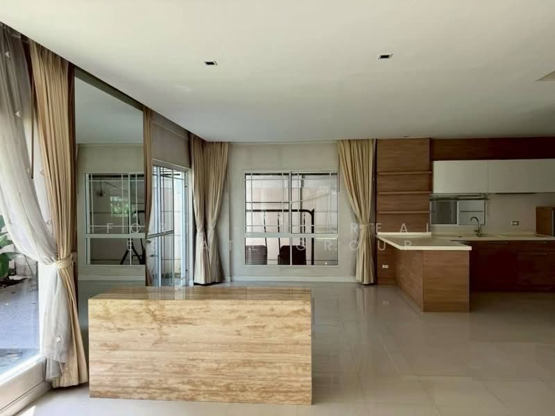 Nantawan Sathorn-Ratchaphruk, Bangkok, Soi Mooban Nanthawan, Bang Waek, Phasi Charoen, Bangkok, 3 Bedrooms, 444 sqm, Single Detached House For Sale, by Forty-Six Real Estate Group, 500222442 - DDproperty.com