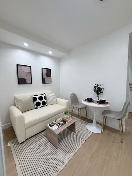 The Log 3, Bangkok, Soi Udomsuk 51, Bang Chak, Phra Khanong, Bangkok, 1 Bedroom, 28 sqm, Condo For Sale, by Tai Next Step, 500222457 - DDproperty.com