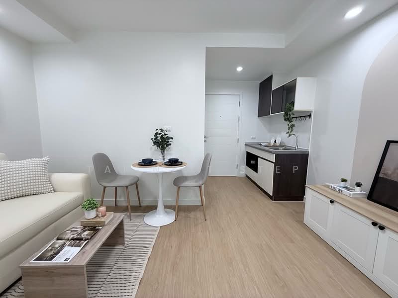 The Log 3, Bangkok, Soi Udomsuk 51, Bang Chak, Phra Khanong, Bangkok, 1 Bedroom, 28 sqm, Condo For Sale, by Tai Next Step, 500222457 - DDproperty.com