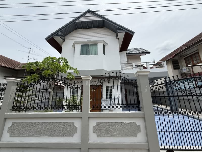 หมู่บ้านมณฑลทิพย์ พุทธมณฑลสาย 4 กระทุ่มล้ม 17, Nakhon Pathom, พุทธมณฑลสาย 4, Krathum Lom, Sam Phran, Nakhon Pathom, 4 Bedrooms, 160 sqm, Single Detached House For Sale, by Nithinan Chanwatikabud, 500222458 - DDproperty.com