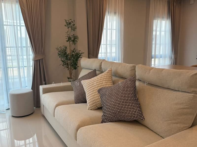 Centro Bangna, Samut Prakan, 111 Soi 3, Bang Kaeo, Bang Plee, Samut Prakan, 4 Bedrooms, 265 sqm, Single Detached House For Rent, by Tai Next Step, 500222604 - DDproperty.com