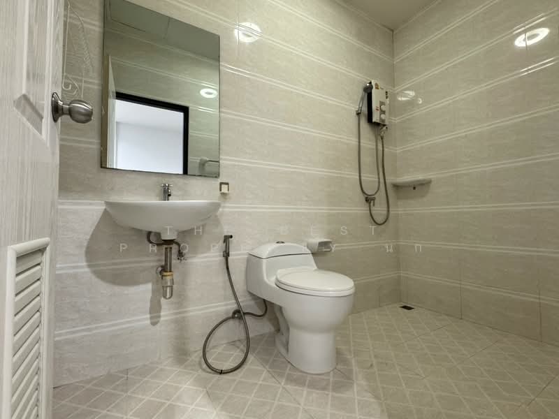 บูรพาแลนด์ หนองค้อ, Chon Buri (Pattaya), Nong - Kham, Si Racha, Chon Buri (Pattaya), 2 Bedrooms, 100 sqm, Townhouse For Sale, by The Best Property นก, 500222608 - DDproperty.com