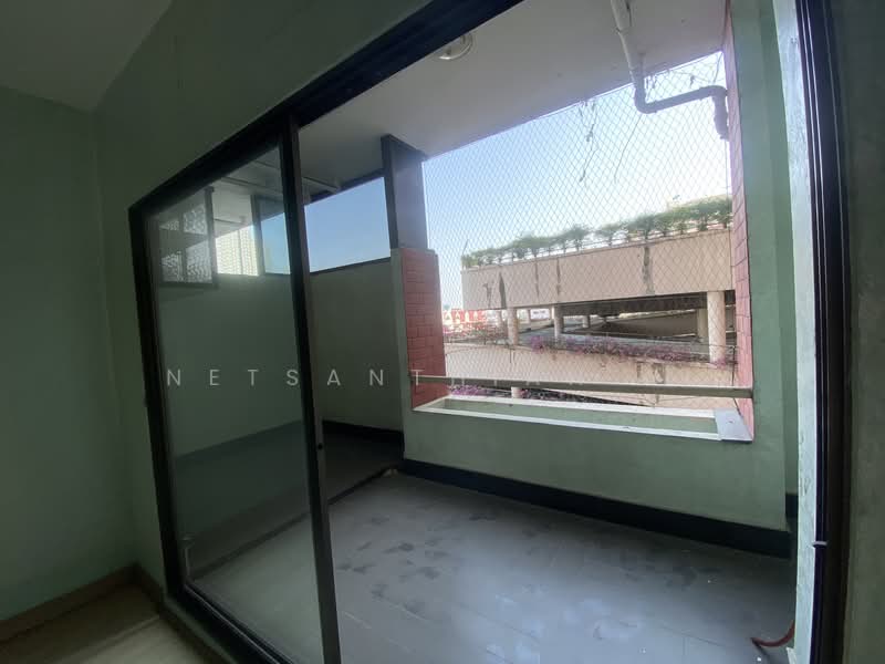 For Sale - Country Complex Bangna, Bangkok