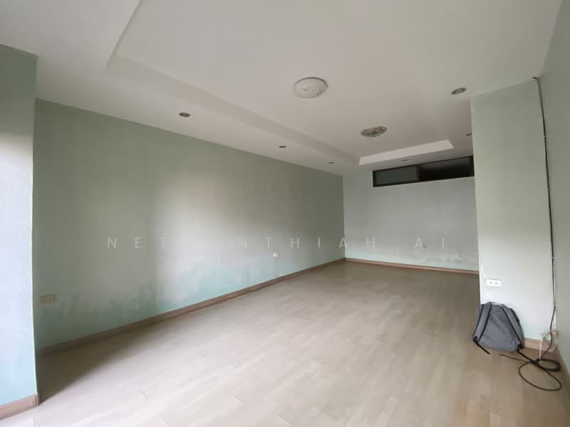 ขาย - Country Complex Bangna : คันทรี คอมเพล็กซ์ บางนา, กรุงเทพ