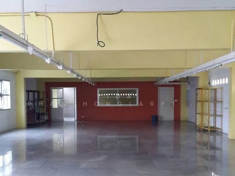 Lease warehouse, factory, purple area, Petchkasem 126 (Buddhist province Sai 5), Samut Sakhon, Om Noi, Krathum Baen, Samut Sakhon, , 800 sqm, Warehouse/Factory For Rent, by Tida phanthonglarptawee, 500222658 - DDproperty.com
