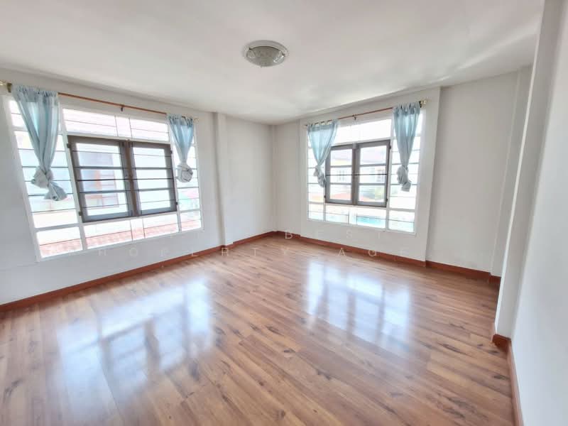 วิภาวรรณ เมืองเอก, Pathum Thani, Lak Hok, Muang Pathum Thani, Pathum Thani, 3 Bedrooms, 150 sqm, Semi-Detached House (Twin House) For Sale, by The Best Property Agent แมว, 500222659 - DDproperty.com