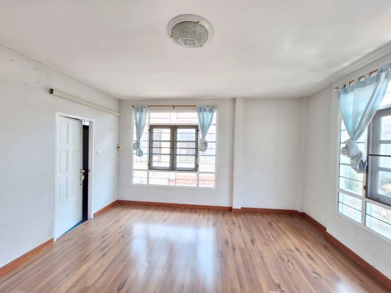 วิภาวรรณ เมืองเอก, Pathum Thani, Lak Hok, Muang Pathum Thani, Pathum Thani, 3 Bedrooms, 150 sqm, Semi-Detached House (Twin House) For Sale, by The Best Property Agent แมว, 500222659 - DDproperty.com