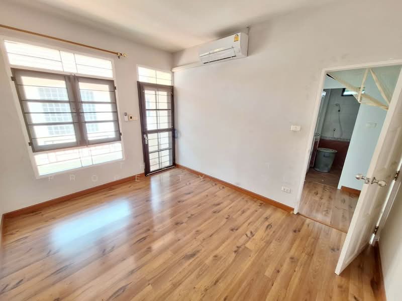 วิภาวรรณ เมืองเอก, Pathum Thani, Lak Hok, Muang Pathum Thani, Pathum Thani, 3 Bedrooms, 150 sqm, Semi-Detached House (Twin House) For Sale, by The Best Property Agent แมว, 500222659 - DDproperty.com