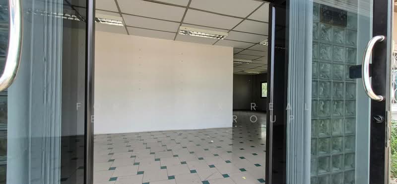 ให้เช่าโรงงาน/โกดัง ย่านรามอินทรา (ซ.พระยาสุเรนทร์ 41)พื้นที่รวม 3 ไร่ (4,800 ตร.ม.), Bangkok, Sam Wa Tawan Tok, Khlong Sam Wa, Bangkok, , 4,800 sqm, Warehouse/Factory For Rent, by Forty-Six Real Estate Group, 500222706 - DDproperty.com