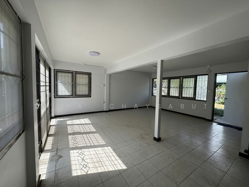 บ้านเดี่ยว 120 ตารางวา เลี้ยงสัตว์ได้ ลาดพร้าว115, Bangkok, Khlong Chan, Bang Kapi, Bangkok, 3 Bedrooms, 300 sqm, Single Detached House For Rent, by Thiya​ Chaysabut, 500222749 - DDproperty.com