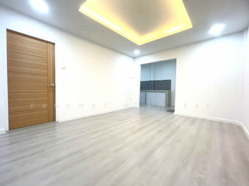 แสนนคร รามอินทรา 109 พระยาสุเรนท์ 8, Bangkok, Bang Chun, Khlong Sam Wa, Bangkok, 2 Bedrooms, 120 sqm, Single Detached House For Sale, by Panuwat Ruangrak, 500222763 - DDproperty.com