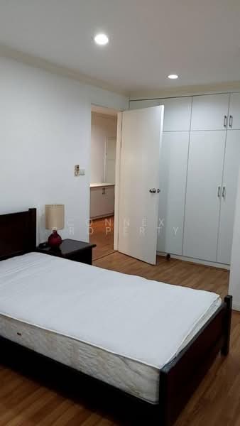 Baan Suanpetch, Bangkok, 18 Soi Sukhumvit 39, Khlong Tan Nua, Watthana, Bangkok, 2 Bedrooms, 133 sqm, Condo For Rent, by Connex Property, 500222784 - DDproperty.com