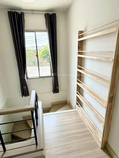 ขายบ้านเดี่ยวหลังใหญ่ หลังมุม โครงการใหม่ ม.ริมเขาบางพระ ศรีราชา, ชลบุรี, บางพระ, ศรีราชา, ชลบุรี, 220 ตร.ม., บ้านเดี่ยว ขาย, โดย ดุสิต แสงฟ้า, 500222836 - DDproperty.com