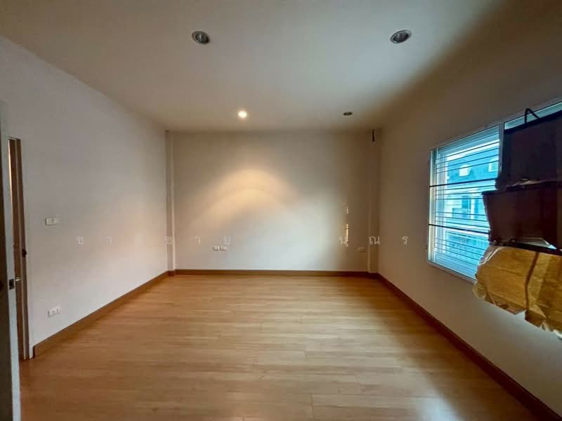 Prinyaluck Light Rama 5, Nonthaburi, Bang Krang, Muang Nonthaburi, Nonthaburi, 2 Bedrooms, 107 sqm, Townhouse For Sale, by Chartchai Kaennarong, 500222854 - DDproperty.com