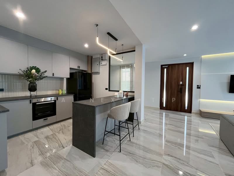 Baan Klang Muang The Edition Bangna Wongwaen, Bangkok, 189 Kanchanaphisek Road, Dok Mai, Prawet, Bangkok, 4 Bedrooms, 320 sqm, Single Detached House For Rent, by Tai Next Step, 500222874 - DDproperty.com