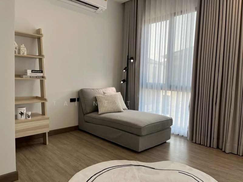 Baan Klang Muang The Edition Bangna Wongwaen, Bangkok, 189 Kanchanaphisek Road, Dok Mai, Prawet, Bangkok, 4 Bedrooms, 320 sqm, Single Detached House For Rent, by Tai Next Step, 500222874 - DDproperty.com