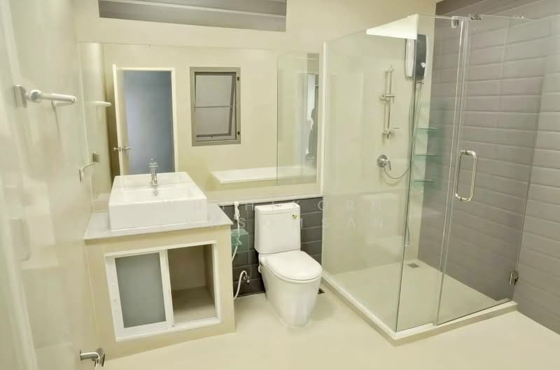 Pattra Mo Town, Nonthaburi, Chaeng Watthana Road, Soi 19, Bang Phut, Pak Kret, Nonthaburi, 3 Bedrooms, 380 sqm, Townhouse For Rent, by Wuthikorn Prasomsan, 500222879 - DDproperty.com