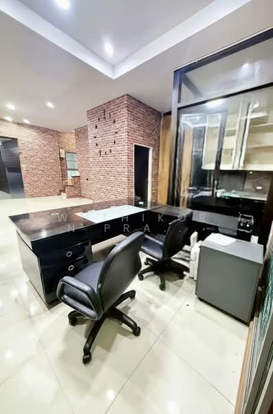 Pattra Mo Town, Nonthaburi, Chaeng Watthana Road, Soi 19, Bang Phut, Pak Kret, Nonthaburi, 3 Bedrooms, 380 sqm, Townhouse For Rent, by Wuthikorn Prasomsan, 500222879 - DDproperty.com