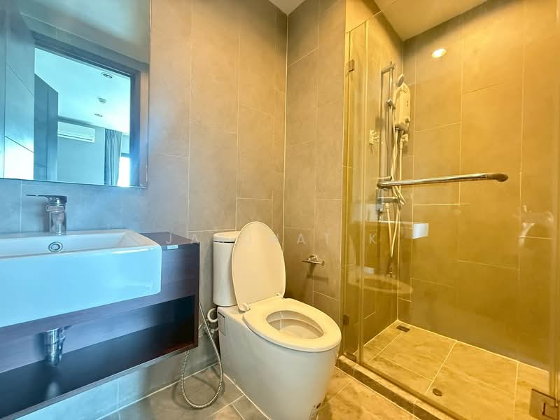 C Ekkamai, Bangkok, 888 Soi Sukhumvit 63, Sukhumvit Road, Khlong Tan Nua, Watthana, Bangkok, 1 Bedroom, 32 sqm, Condo For Rent, by Jarunat K, 500222887 - DDproperty.com