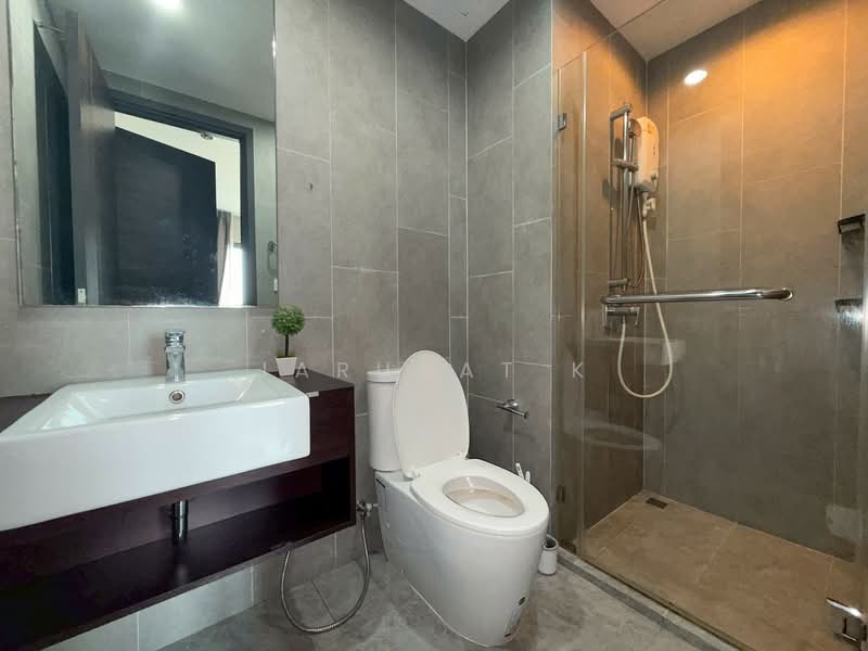 C Ekkamai, Bangkok, 888 Soi Sukhumvit 63, Sukhumvit Road, Khlong Tan Nua, Watthana, Bangkok, 1 Bedroom, 32 sqm, Condo For Rent, by Jarunat K, 500222892 - DDproperty.com