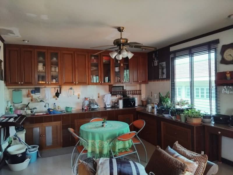 อาคารพาณิชย์ท่าอิฐ อุตรดิตถ์, Uttaradit, Tha It, Muang Uttaradit, Uttaradit, , 378 sqm, Shophouse For Sale, by The Best Property อ๊อบ, 500222915 - DDproperty.com