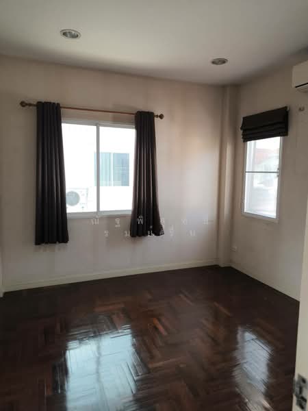 Baan Maneerin Park, Pathum Thani, Rangsit-Pathumthani Road, Ban Klang, Muang Pathum Thani, Pathum Thani, 3 Bedrooms, 190 sqm, Single Detached House For Sale, by ณัฐพิสุทธิ์ รมย์รื่น, 500222916 - ห้องนอนที่2 - DDproperty.com