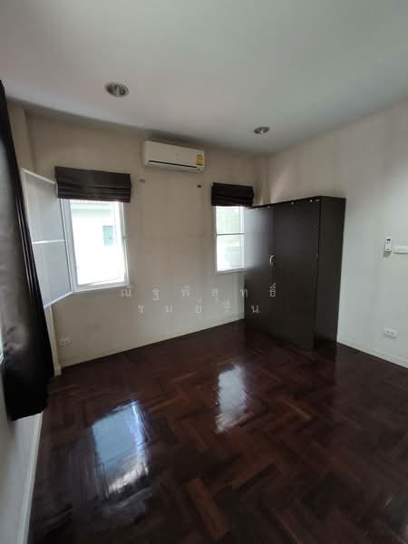 Baan Maneerin Park, Pathum Thani, Rangsit-Pathumthani Road, Ban Klang, Muang Pathum Thani, Pathum Thani, 3 Bedrooms, 190 sqm, Single Detached House For Sale, by ณัฐพิสุทธิ์ รมย์รื่น, 500222916 - ห้องนอนที่2 - DDproperty.com