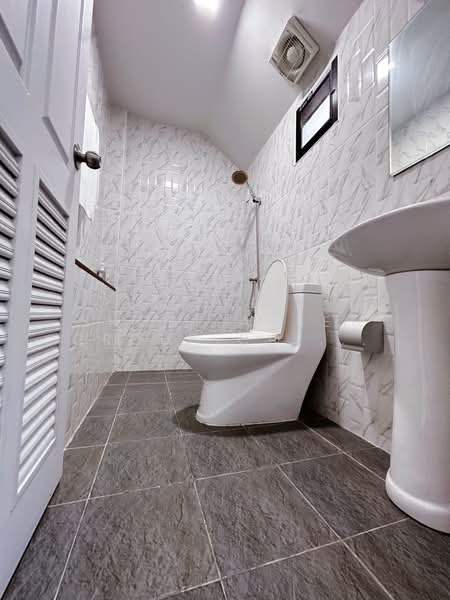 For Sale - Townhome Doi Saket, Chiang Mai