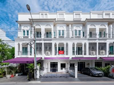 ขาย - Leon Sukhumvit 62 : ลีออง สุขุมวิท 62, กรุงเทพ