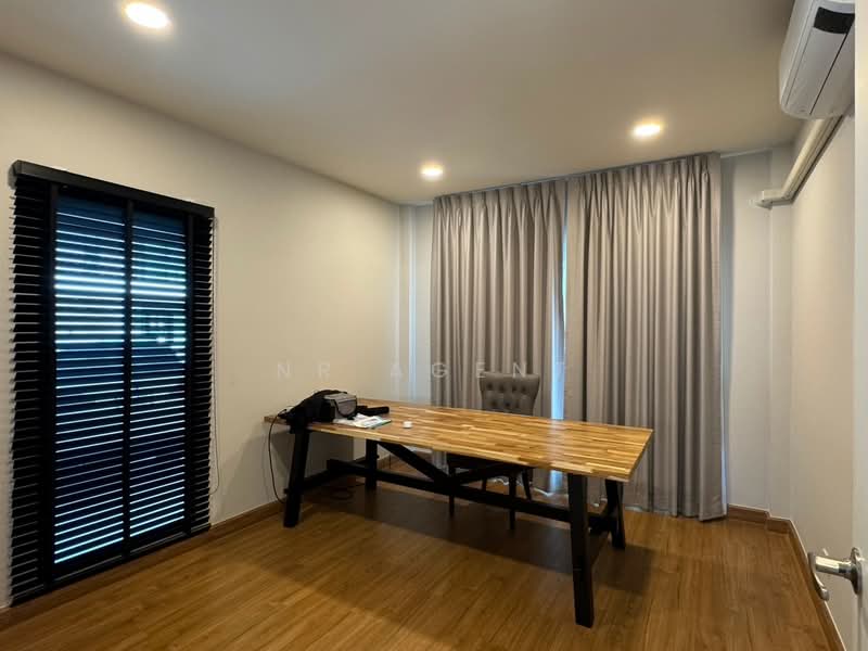 Centro Bangna, Samut Prakan, 111 Soi 3, Bang Kaeo, Bang Plee, Samut Prakan, 3 Bedrooms, 209 sqm, Single Detached House For Sale, by NR AGENT, 500222940 - DDproperty.com