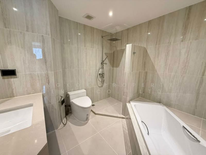 Silom Grand Terrace : สีลม แกรนด์ เทอเรส, กรุงเทพ, ซอยศาลาแดง 2 ถนนศาลาแดง, สีลม, บางรัก, กรุงเทพ, 88 ตร.ม., คอนโด ให้เช่า, โดย BANGKOK PROPERTY AGENTS CO., LTD., 500222944 - DDproperty.com