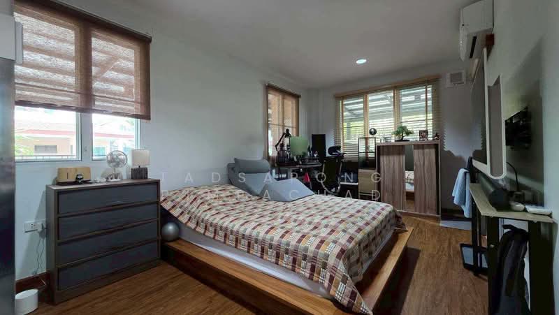 Nantawan Ramintra-Watcharaphon, Bangkok, Sukhaphiban 5 Road, Tha Rang, Bang Khen, Bangkok, 4 Bedrooms, 212 sqm, Single Detached House For Sale, by Tadsapong Pimpachad, 500222949 - DDproperty.com