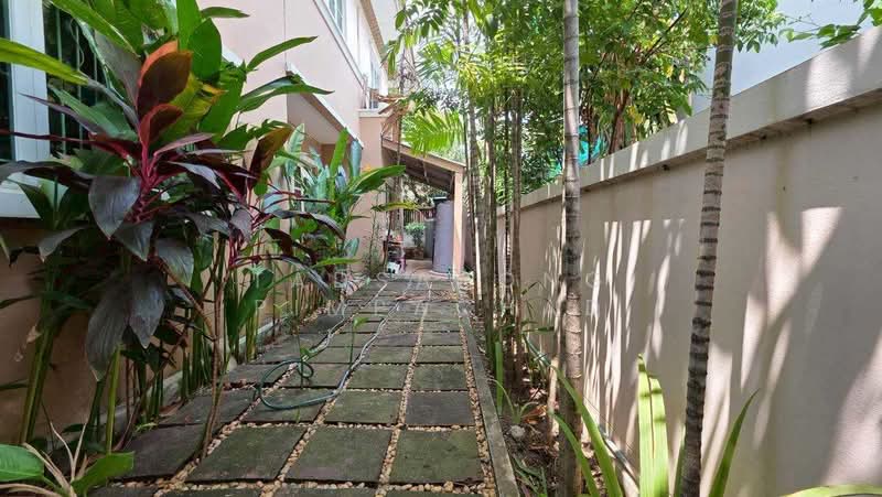 Nantawan Ramintra-Watcharaphon, Bangkok, Sukhaphiban 5 Road, Tha Rang, Bang Khen, Bangkok, 4 Bedrooms, 212 sqm, Single Detached House For Sale, by Tadsapong Pimpachad, 500222949 - DDproperty.com
