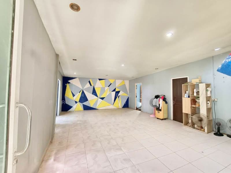 บ้านเดี่ยวแสลง จันทบุรี, Chanthaburi, Salaeng, Muang Chanthaburi, Chanthaburi, 5 Bedrooms, 1,652 sqm, Single Detached House For Sale, by The Best Property ป้อ, 500222957 - DDproperty.com