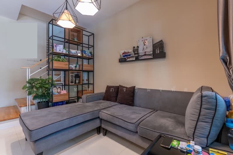 Baan Klang Muang Kaset-Nawamin, Bangkok, Soi Nawamin 70 Yeak 11-2, Khlong Kum, Bueng Kum, Bangkok, 4 Bedrooms, 166 sqm, Townhouse For Sale, by อดิเทพ ภระมรทัต, 500222958 - DDproperty.com