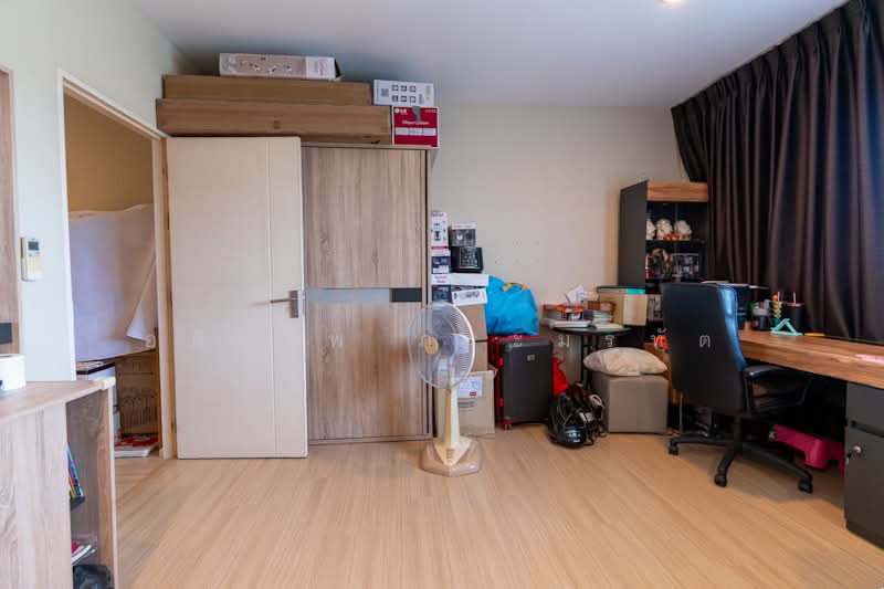 Baan Klang Muang Kaset-Nawamin : บ้านกลางเมือง เกษตร-นวมินทร์, กรุงเทพ, ซอยนวมินทร์ 70 แยก 11-2, คลองกุ่ม, บึงกุ่ม, กรุงเทพ, 166 ตร.ม., ทาวน์เฮ้าส์ ขาย, โดย อดิเทพ ภระมรทัต, 500222958 - DDproperty.com