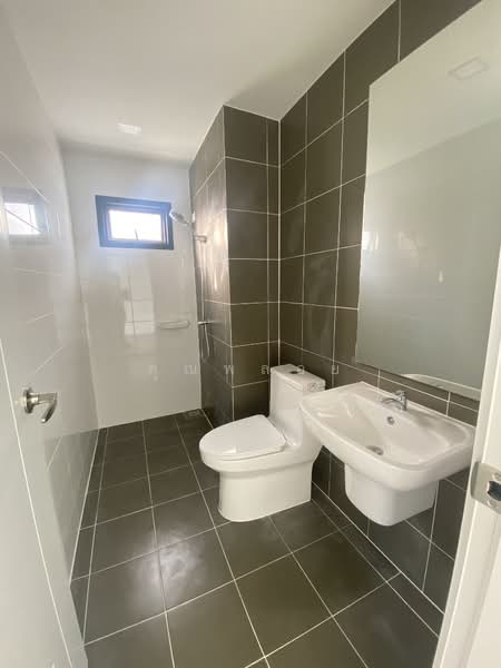 Patio Bangna-Wongwaen, Samut Prakan, 199-21 Soi King Kaew 25/1, Rachathewa, Bang Plee, Samut Prakan, 3 Bedrooms, 168 sqm, Semi-Detached House (Twin House) For Sale, by คุณพลอย คุณเมย์, 500222965 - DDproperty.com