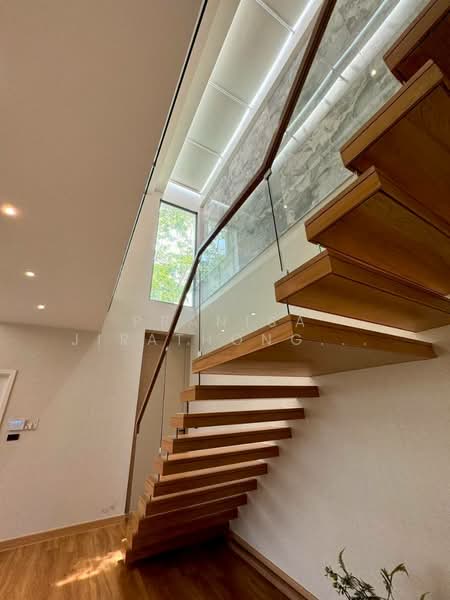 B-yan pool & residence Kaset-Navamin, Bangkok, Lat Phrao, Lat Phrao, Bangkok, 5 Bedrooms, 550 sqm, Villa For Sale, by Pranisa Jirathongpoon, 500222966 - DDproperty.com