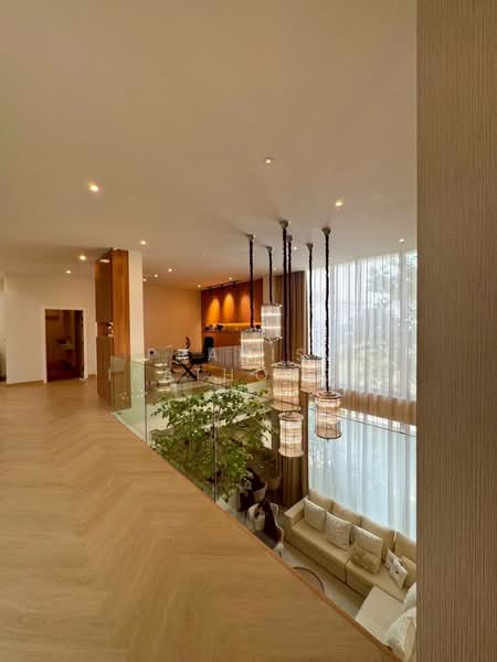 B-yan pool & residence Kaset-Navamin, Bangkok, Lat Phrao, Lat Phrao, Bangkok, 5 Bedrooms, 550 sqm, Villa For Sale, by Pranisa Jirathongpoon, 500222966 - DDproperty.com