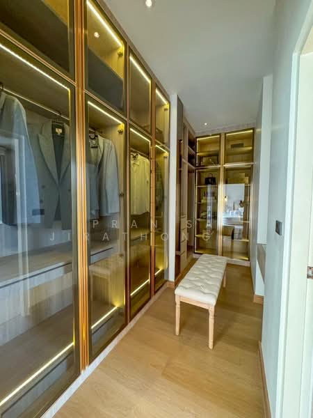 B-yan pool & residence Kaset-Navamin, Bangkok, Lat Phrao, Lat Phrao, Bangkok, 5 Bedrooms, 550 sqm, Villa For Sale, by Pranisa Jirathongpoon, 500222966 - DDproperty.com