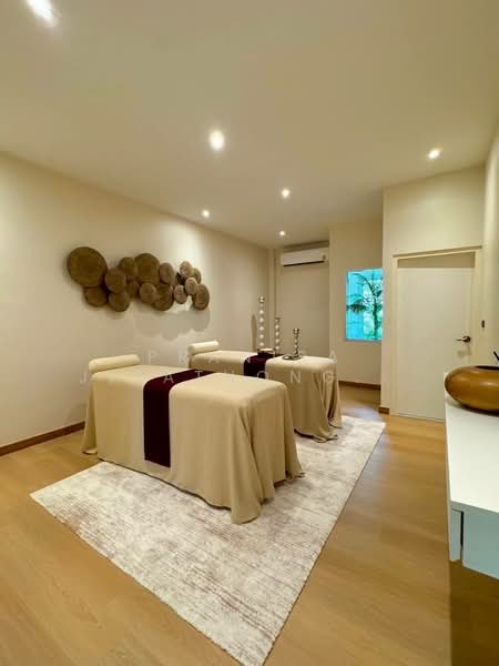 B-yan pool & residence Kaset-Navamin, Bangkok, Lat Phrao, Lat Phrao, Bangkok, 5 Bedrooms, 550 sqm, Villa For Sale, by Pranisa Jirathongpoon, 500222966 - DDproperty.com