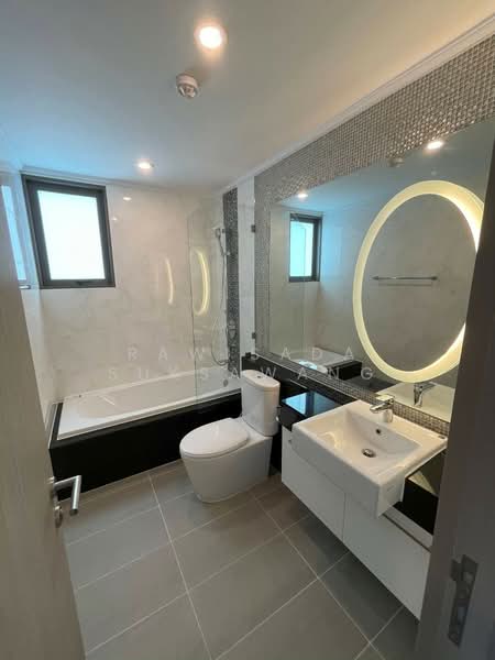 Supalai Oriental Sukhumvit 39, Bangkok, Soi Sukhumvit 39, Khlong Tan Nua, Watthana, Bangkok, 2 Bedrooms, 82 sqm, Condo For Rent, by RAWISADA SUKSAWANG, 500222979 - DDproperty.com