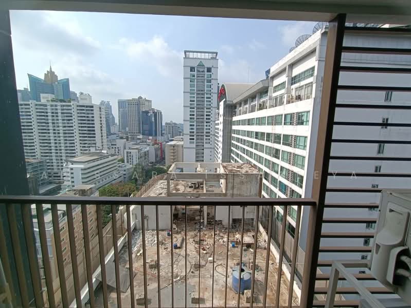 15 Sukhumvit Residences, Bangkok, Soi Sukhumvit 15, Khlongtoei Nua, Watthana, Bangkok, 1 Bedroom, 55 sqm, Condo For Rent, by Apissara Issareeya, 500222985 - DDproperty.com