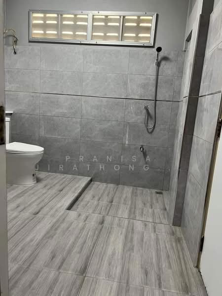 บ้านเดี่ยว ซอยพหลโยธิน 33 แยก1/1, Bangkok, พหลโยธิน 33 แยก1/1, Lat Yao, Chatuchak, Bangkok, 4 Bedrooms, 200 sqm, Single Detached House For Sale, by Pranisa Jirathongpoon, 500222989 - DDproperty.com