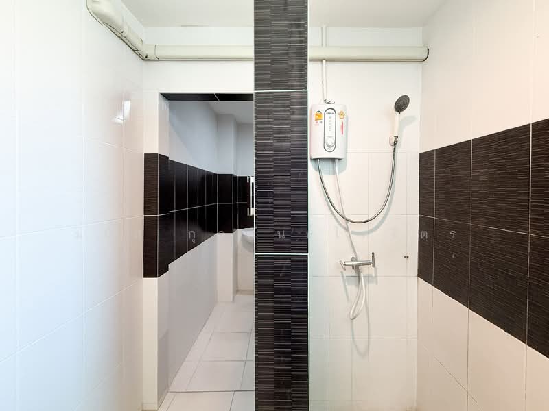 For Sale - Apartment in Pattaya, 12 rooms., Chon Buri (Pattaya)