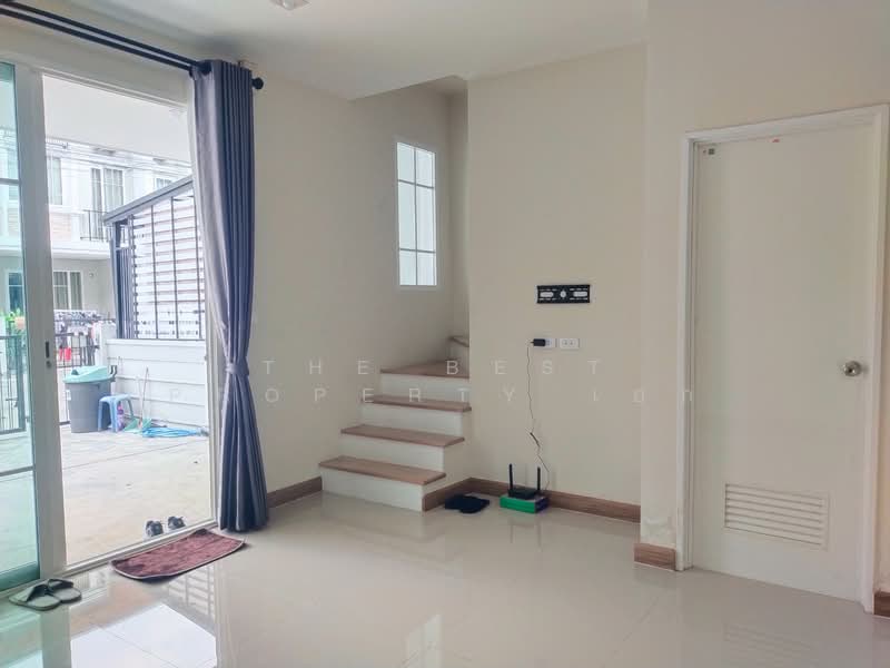 โกลเด้นทาวน์ อยุธยา, Phra Nakhon Si Ayutthaya, Ban Krot, Bang Pa-In, Phra Nakhon Si Ayutthaya, 4 Bedrooms, 117 sqm, Townhouse For Sale, by The Best Property เอก, 500223000 - DDproperty.com