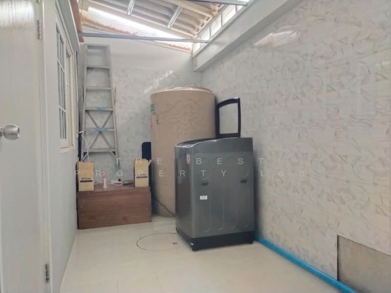 โกลเด้นทาวน์ อยุธยา, Phra Nakhon Si Ayutthaya, Ban Krot, Bang Pa-In, Phra Nakhon Si Ayutthaya, 4 Bedrooms, 117 sqm, Townhouse For Sale, by The Best Property เอก, 500223000 - DDproperty.com