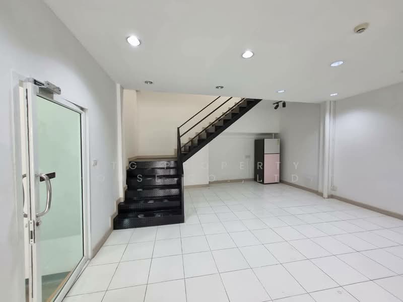 RM298 ให้เช่า โกดัง และ ออฟฟิต พร้อมใช้งาน รามคำแหง 4, กรุงเทพ, รามคำแหง4, สวนหลวง, สวนหลวง, กรุงเทพ, 440 ตร.ม., โกดัง-โรงงาน ให้เช่า, โดย NTG Property House Co.,Ltd., 500223021 - DDproperty.com