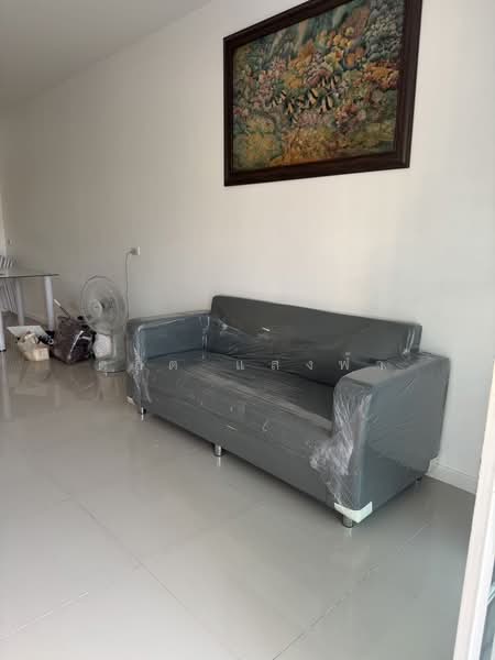 ให้เช่าทาวน์โฮม ม.เสนาวีว่า (เจซิตี้ ) อัสสัมชัญ ศรีราชา, Chon Buri (Pattaya), Surasak, Si Racha, Chon Buri (Pattaya), 3 Bedrooms, 80 sqm, Townhouse For Rent, by Dusit Saengfa, 500223023 - DDproperty.com