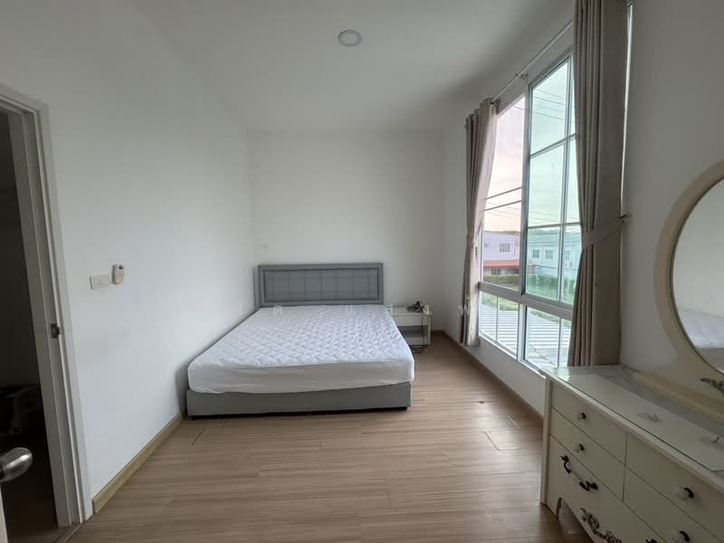 ให้เช่าทาวน์โฮม ม.เสนาวีว่า (เจซิตี้ ) อัสสัมชัญ ศรีราชา, ชลบุรี, สุรศักดิ์, ศรีราชา, ชลบุรี, 80 ตร.ม., ทาวน์เฮ้าส์ ให้เช่า, โดย ดุสิต แสงฟ้า, 500223023 - DDproperty.com